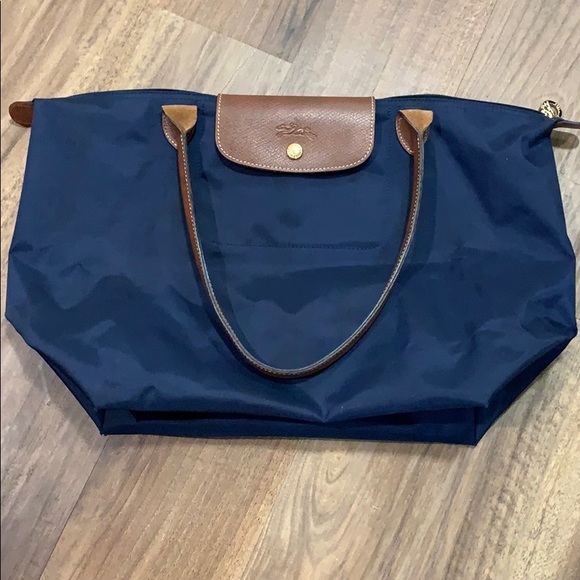Longchamp Le Pliage Tote - Picture 1 of 5